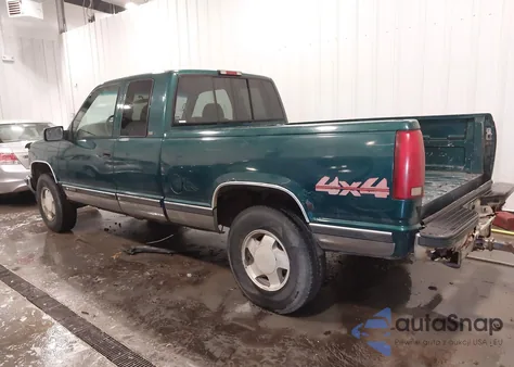 1997 Chevrolet K1500 Fleetside z USA, uszkodzony, nr VIN 2GCEK19R7V1260866